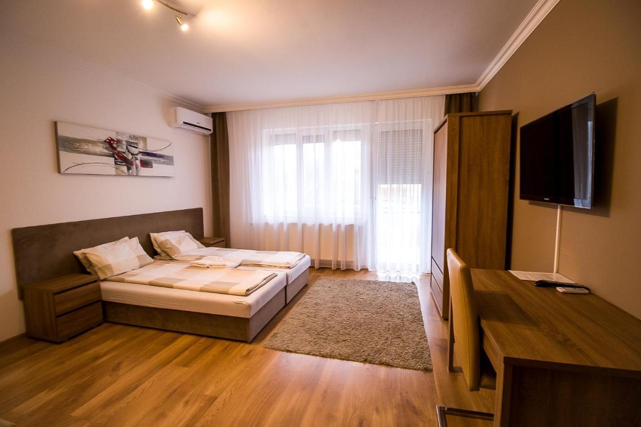 Thermal Next II Weninger Apartman 키슈쿤헐러시 외부 사진