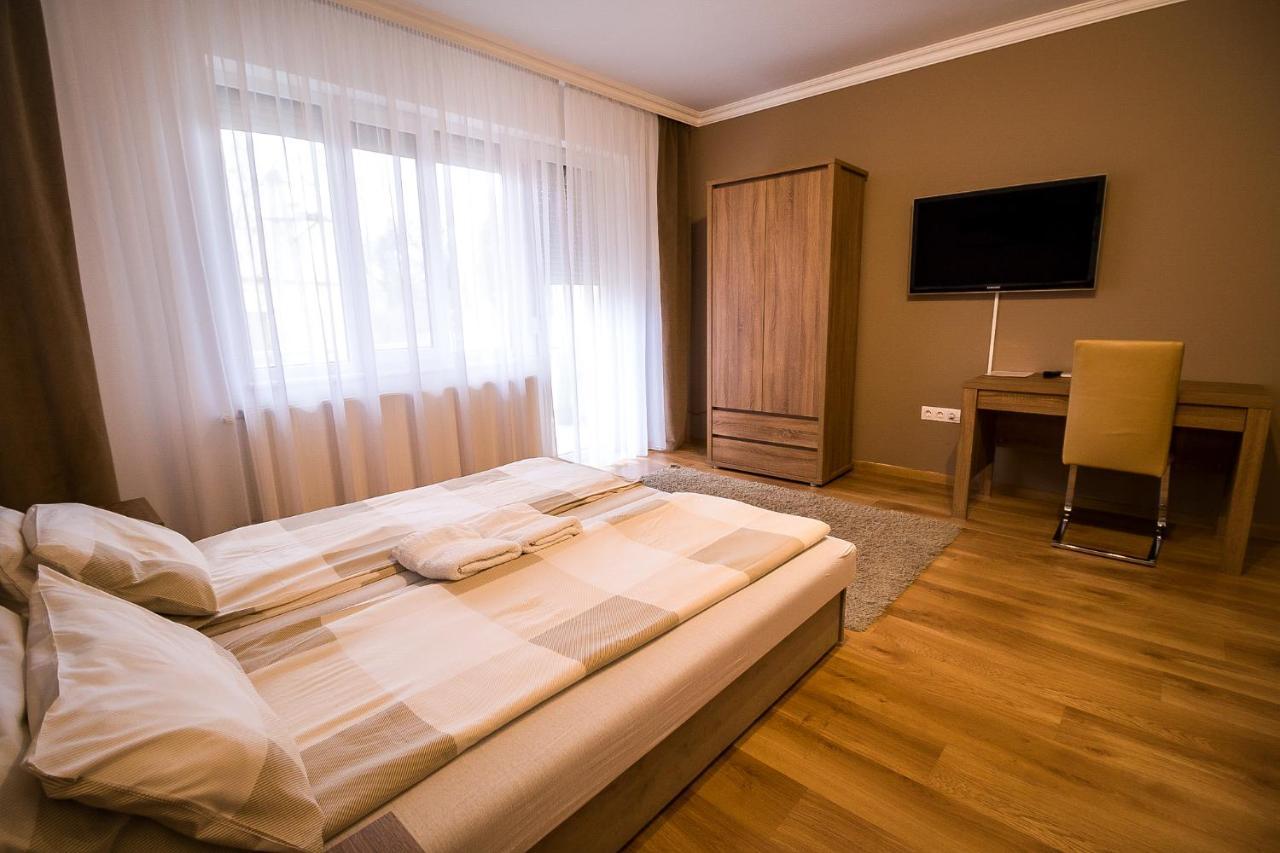 Thermal Next II Weninger Apartman 키슈쿤헐러시 외부 사진