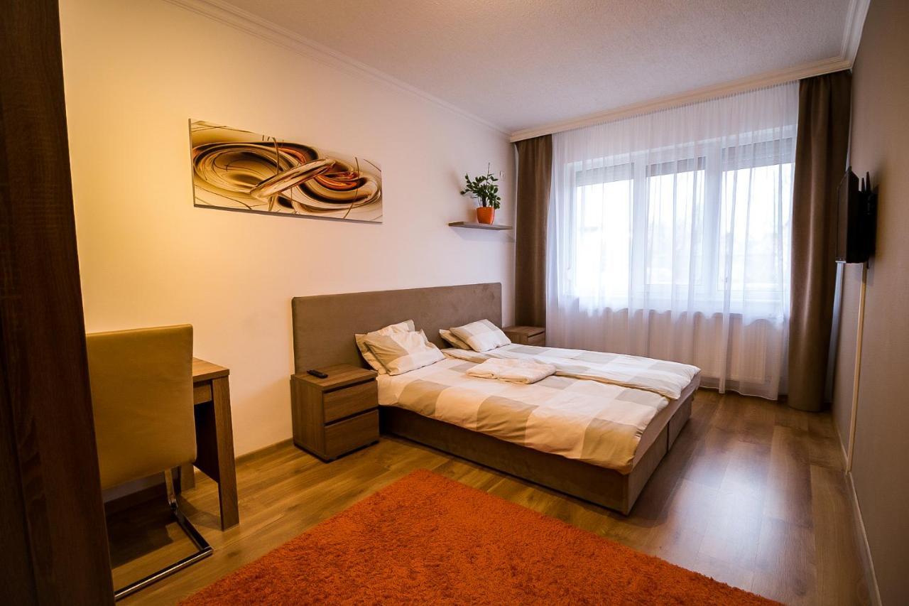 Thermal Next II Weninger Apartman 키슈쿤헐러시 외부 사진