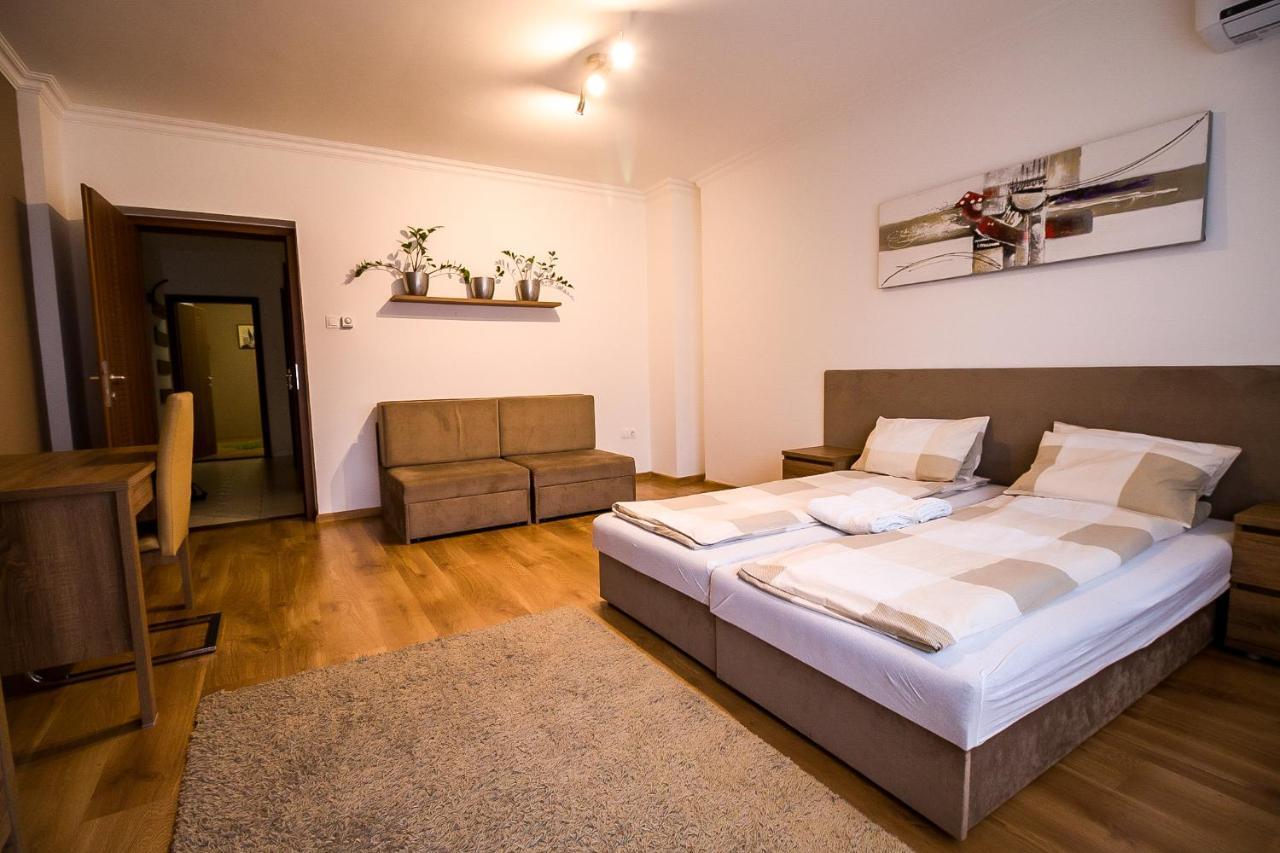 Thermal Next II Weninger Apartman 키슈쿤헐러시 외부 사진